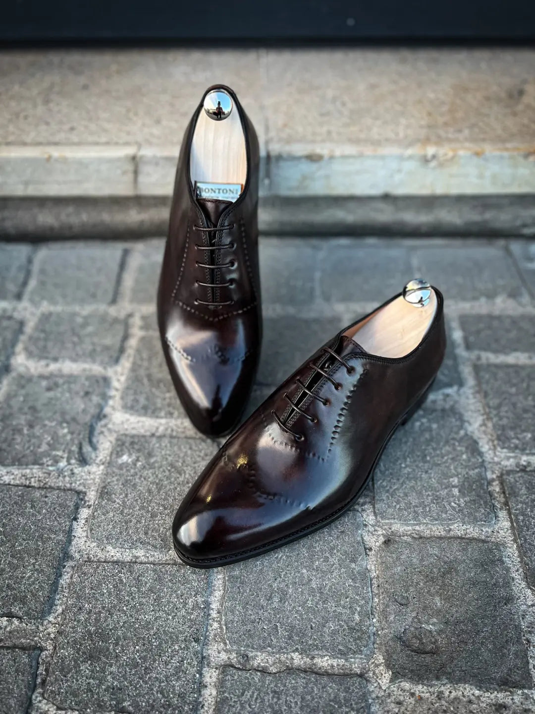 Bontoni Vittorio II Wingtip Brogue Oxford in calf leather, view 3