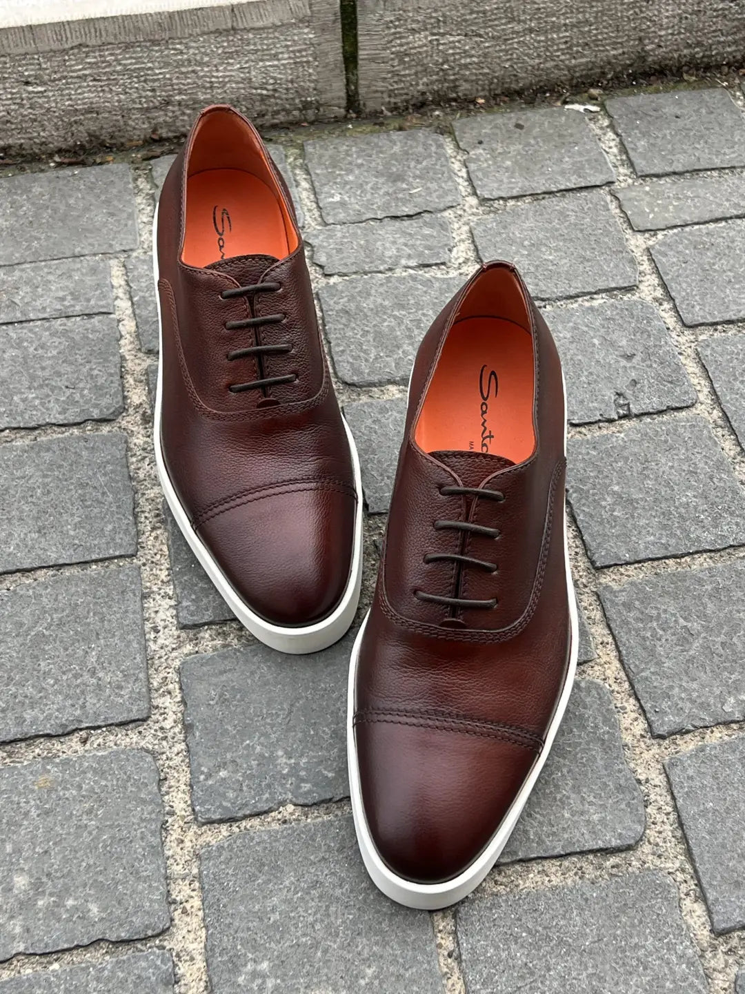Santoni Casual Toe Cap Cap Toe Oxford in Scotch grain leather, view 4