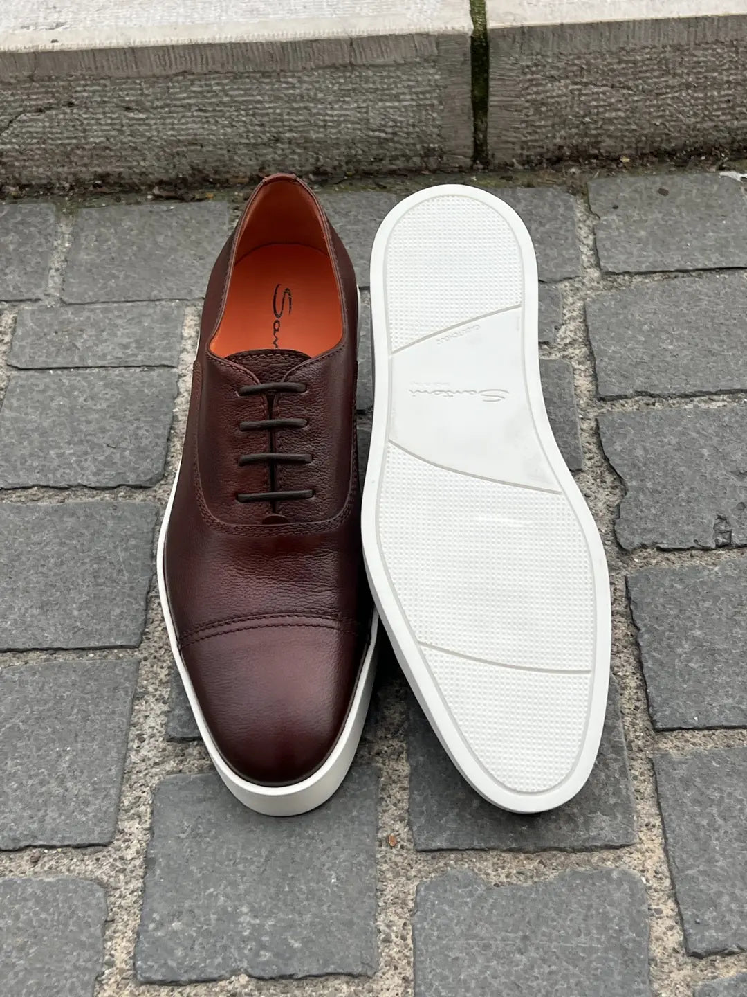 Santoni Casual Toe Cap Cap Toe Oxford in Scotch grain leather, view 5
