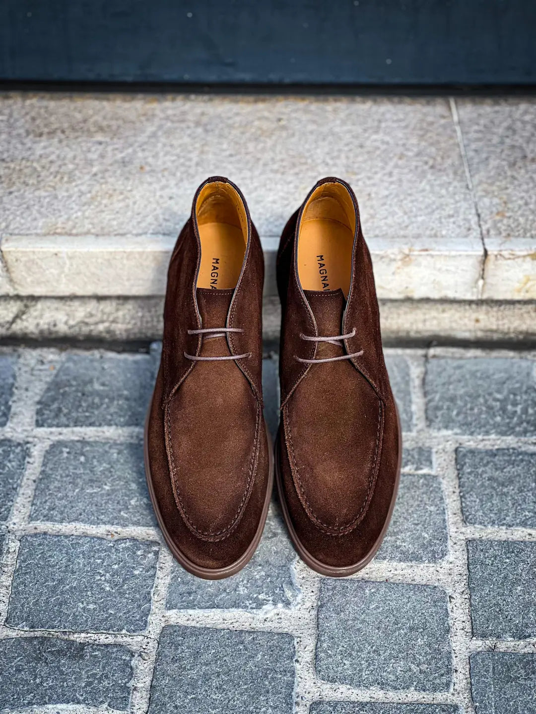 Magnanni Chukka Boot Dark Brown Suede, view 5