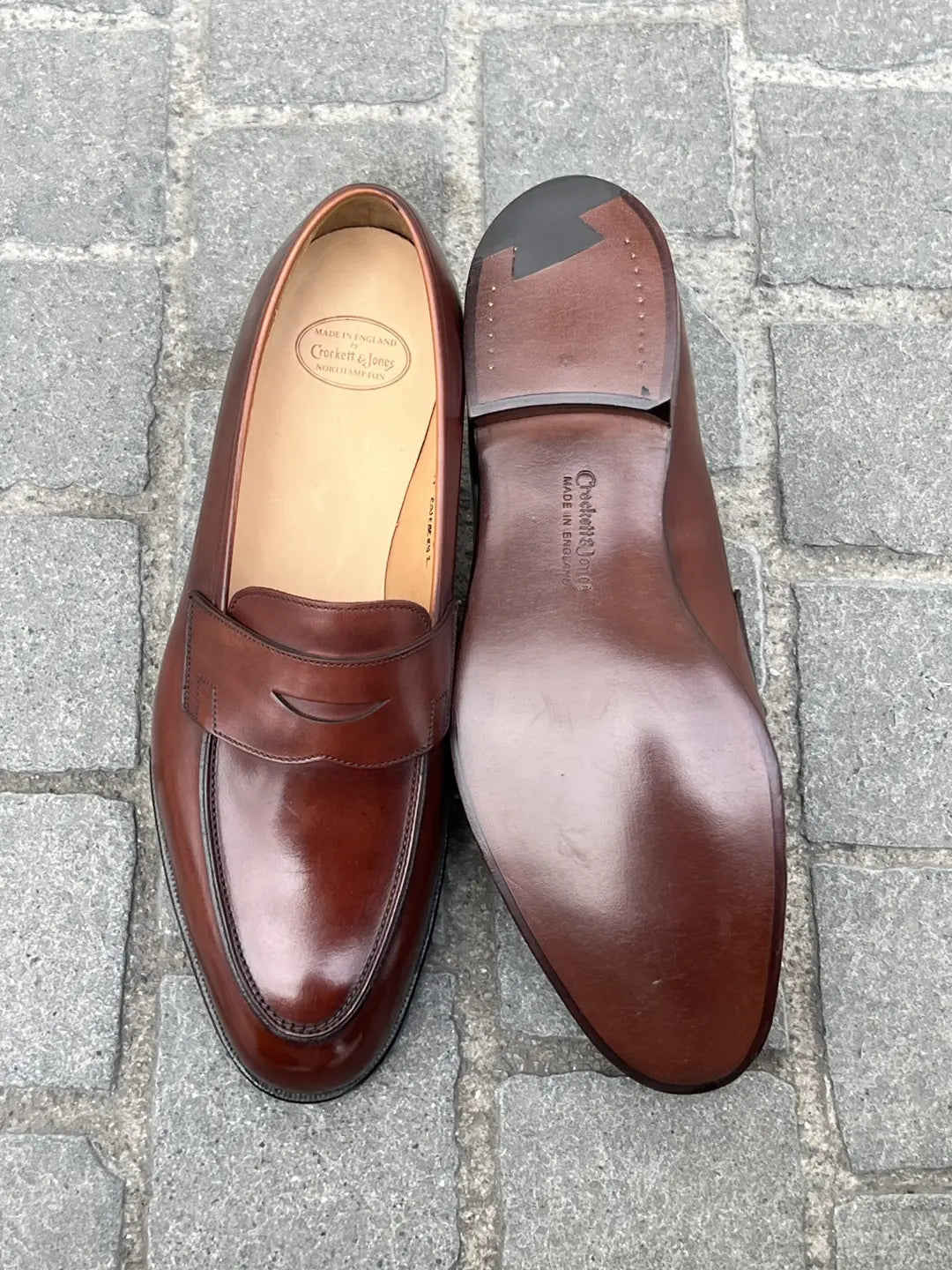 Crockett & Jones Rosebery Penny Loafer in calf leather, view 2