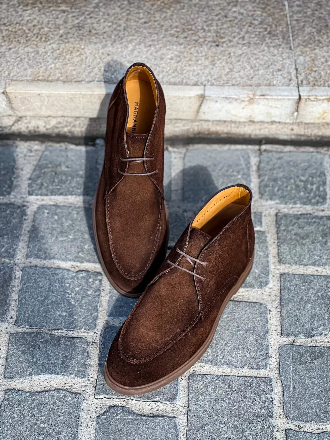 Magnanni Chukka Boot Dark Brown Suede, view 3