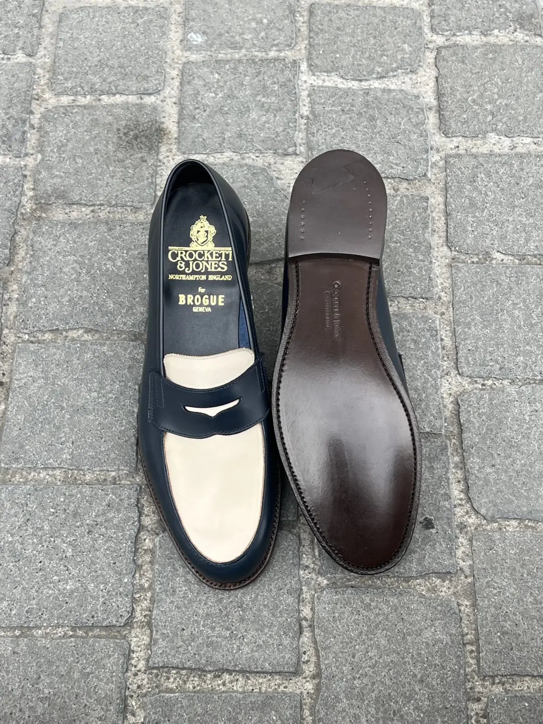 Crockett & Jones Richmond 2 Navy Ivory Penny Loafer in calf leather, view 2