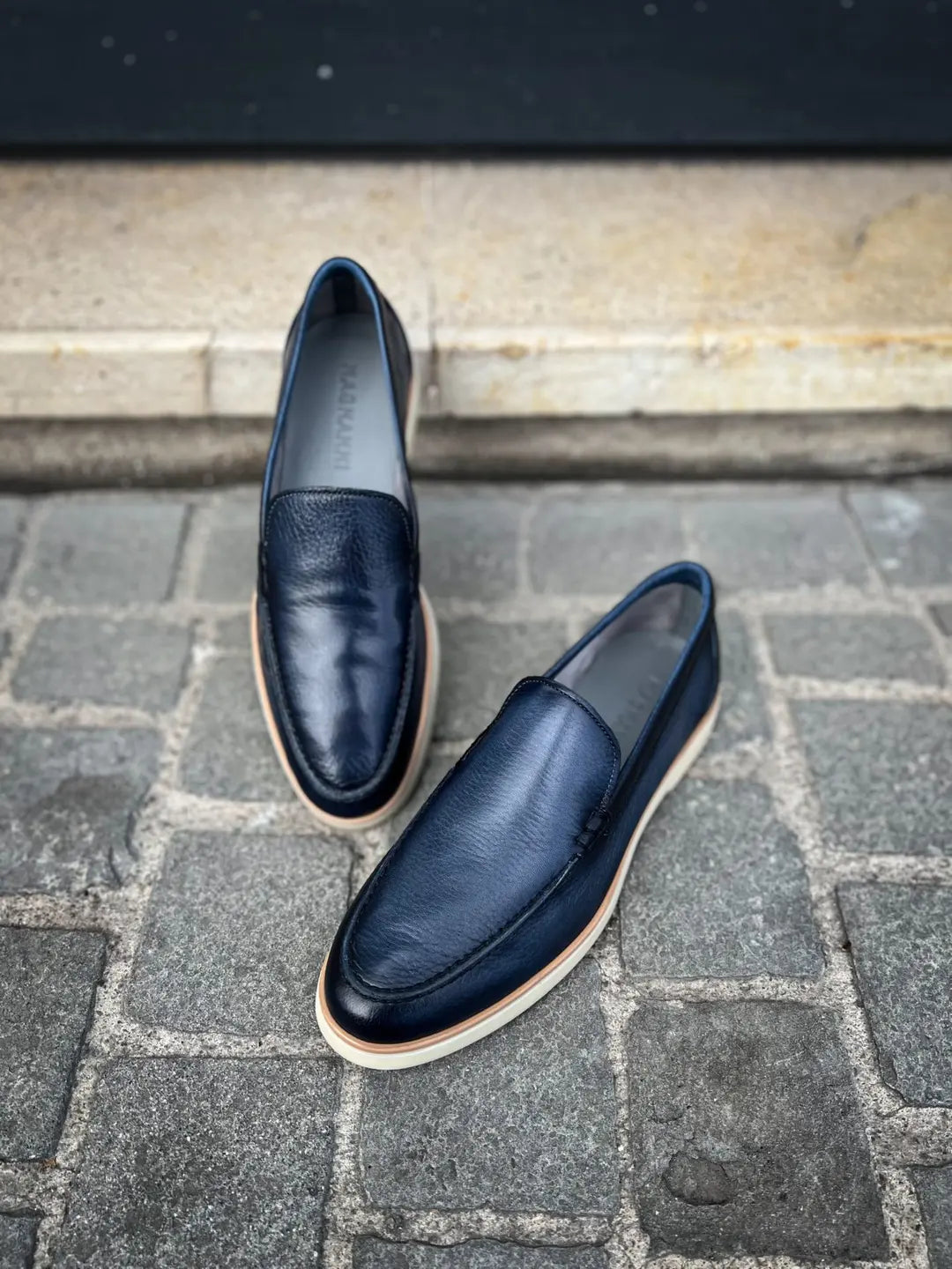 Magnanni Slip On Loafer Navy Leather, view 3