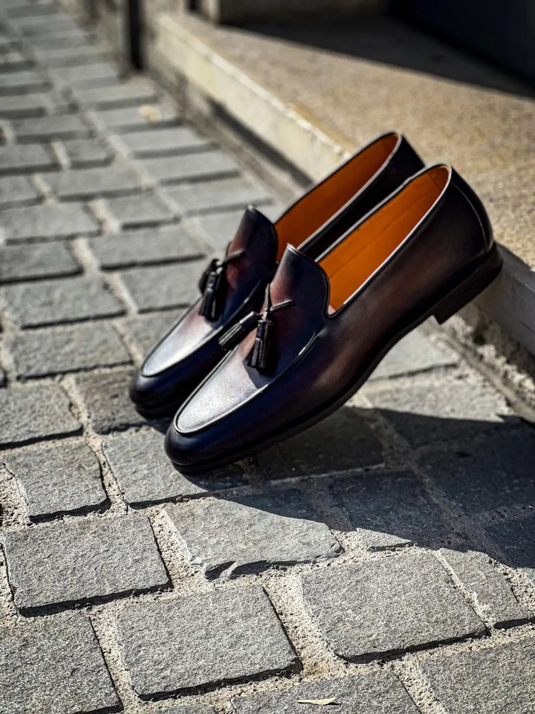 Magnanni Tassel Loafer Dark Brown in calf leather, view 4