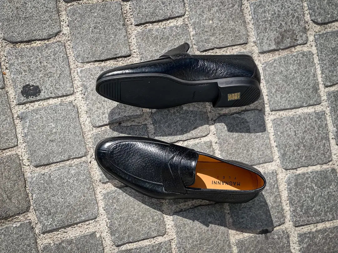 Magnanni Black Pecary Loafer, view 2