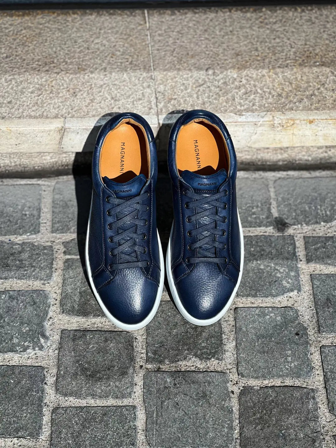 Magnanni Navy Grain Trainer, view 5