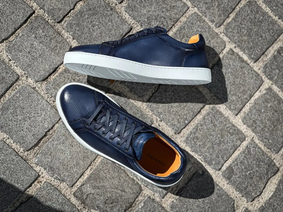 Magnanni Navy Grain Trainer, view 2
