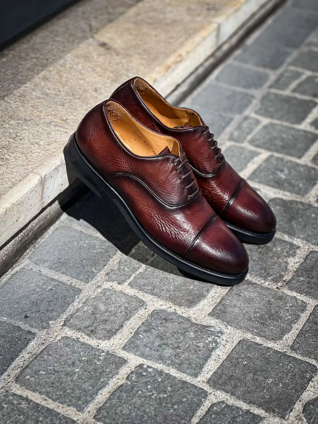 Magnanni Toe Cap Dark Brown Grain Cap Toe Oxford
