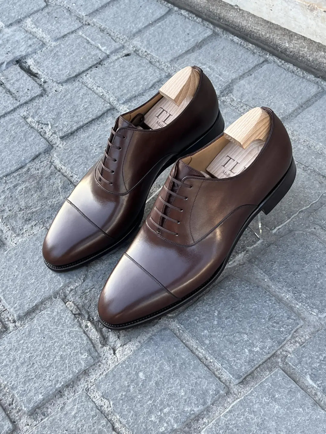 TLB Toe Cap Dark Brown Cap Toe Oxford in calf leather, view 5