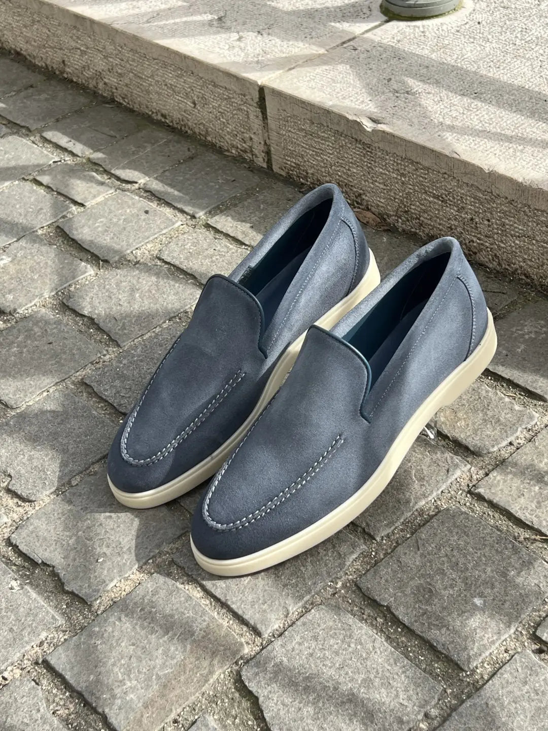 Magnanni Slip On Loafer in suede, view 3