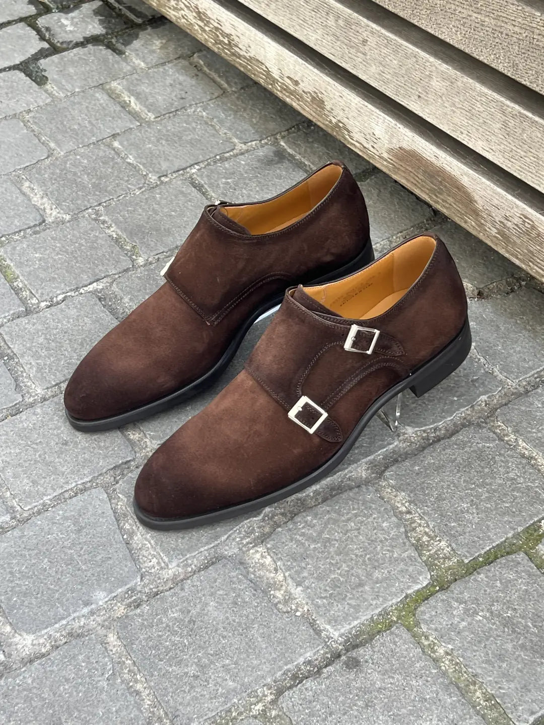 Magnanni Double Buckle in suede, view 4
