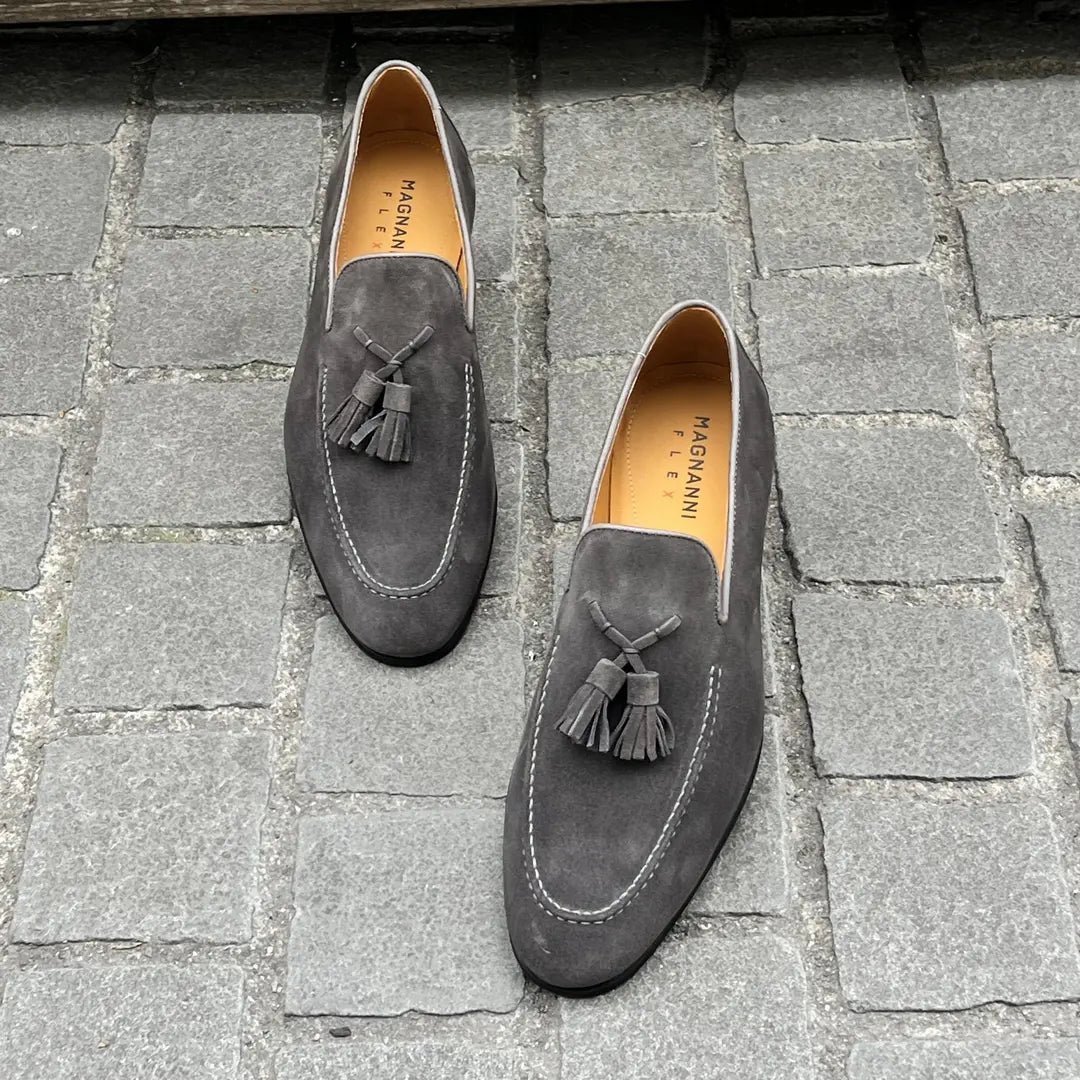 Magnanni Grey Tassel Loafer in suede, view 2