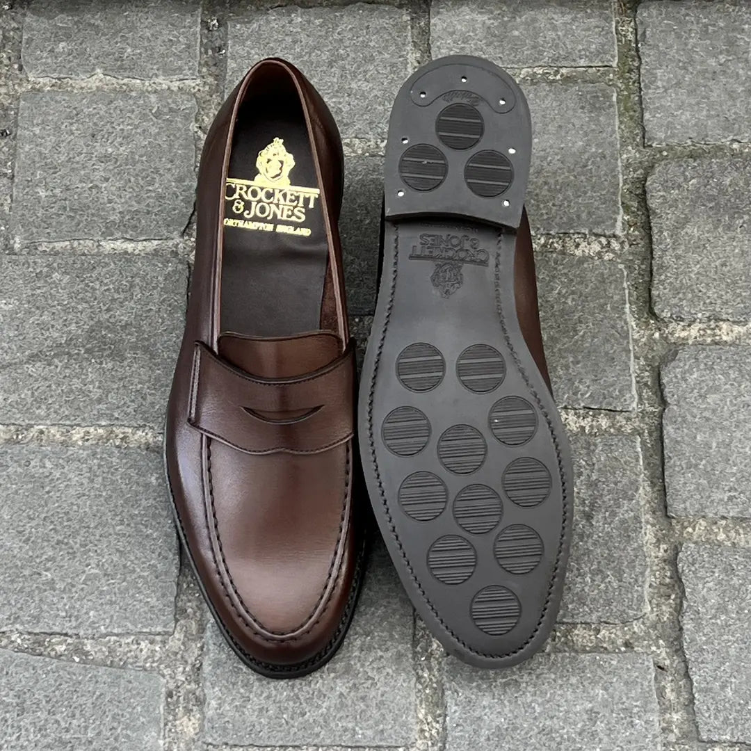 Crockett & Jones Harvard 2 Walnut Loafer in calf leather, view 5