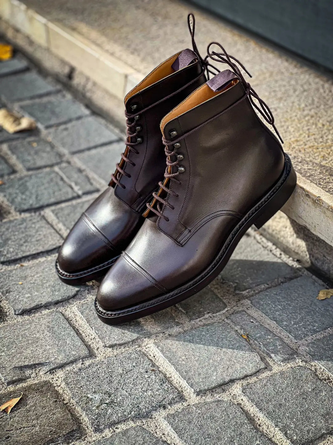 Crockett & Jones Argyll Dark Brown Wax Boot in calf leather, view 4