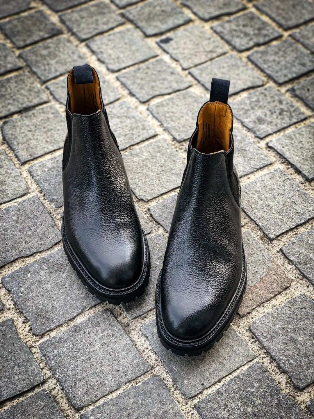 Crockett & Jones Chelsea 11 Boot Black in Scotch grain leather, view 3