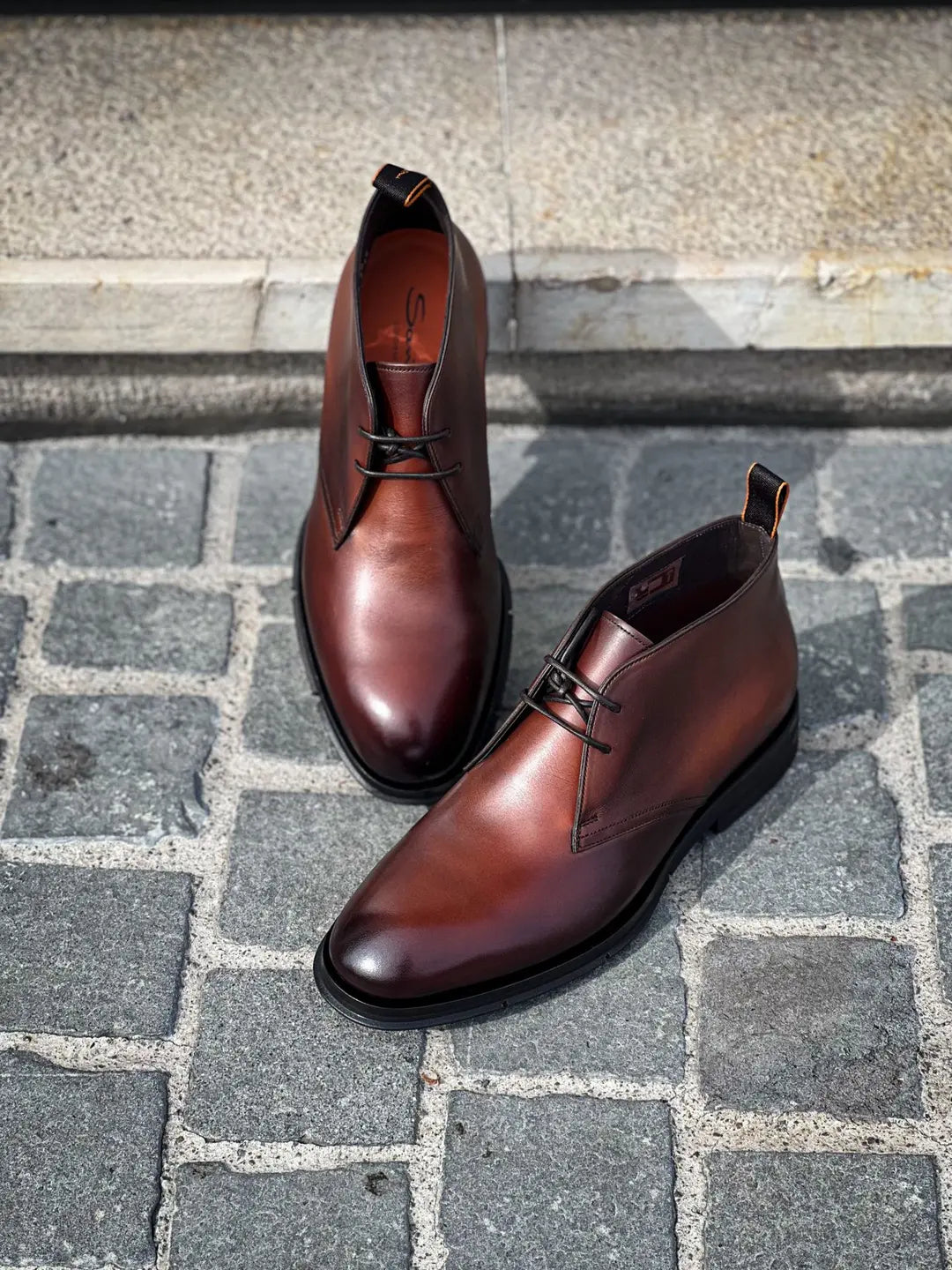 Santoni Chukka Brown in calf leather, view 3