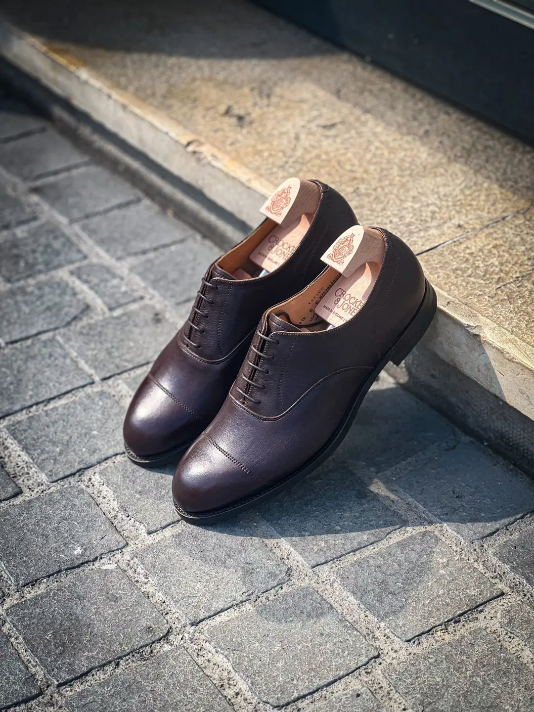 Crockett & Jones Tresco Dark Brown Milled Calf Oxford, view 4