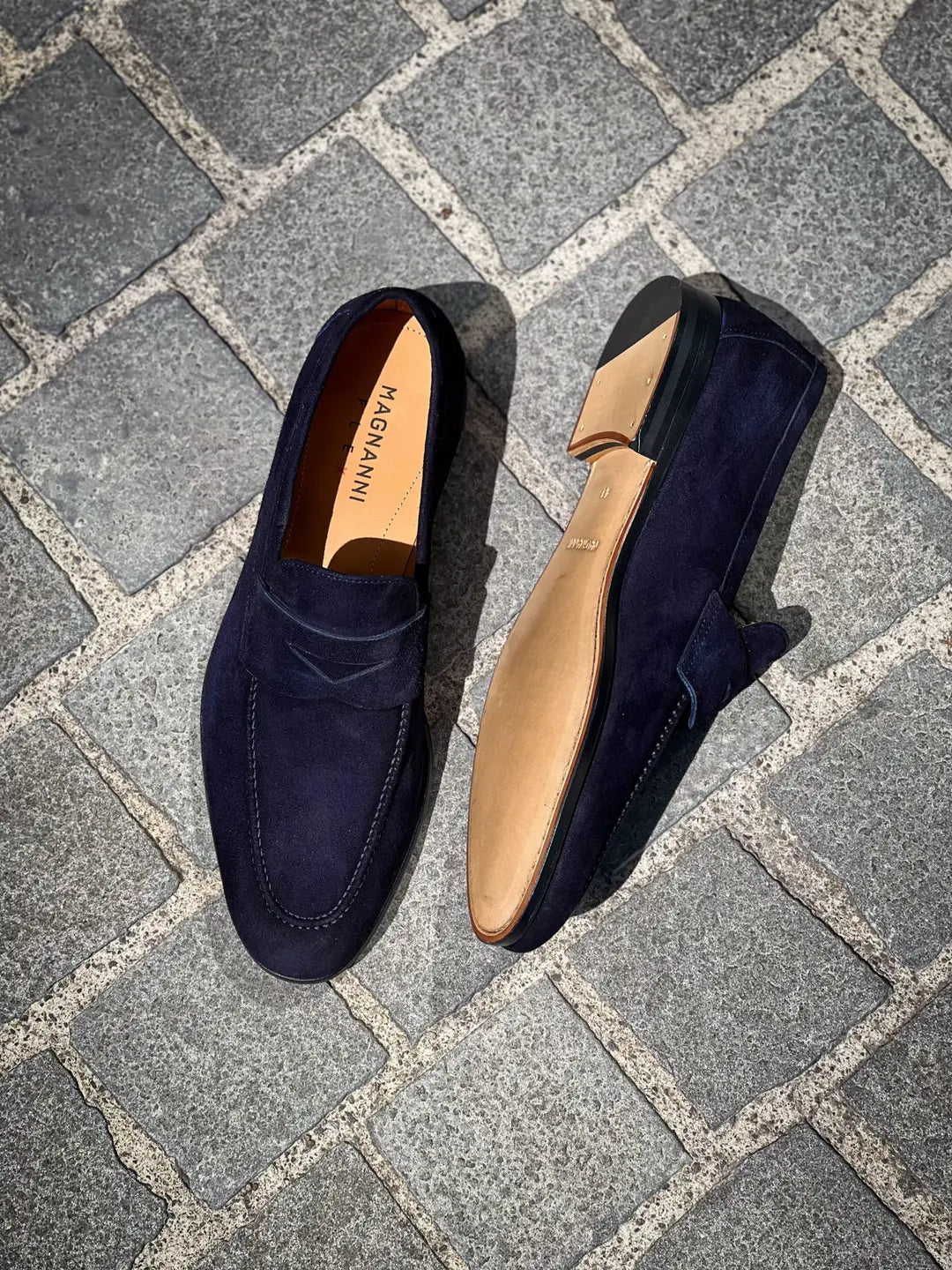 Magnanni Navy Suede Mocassin Leather Sole