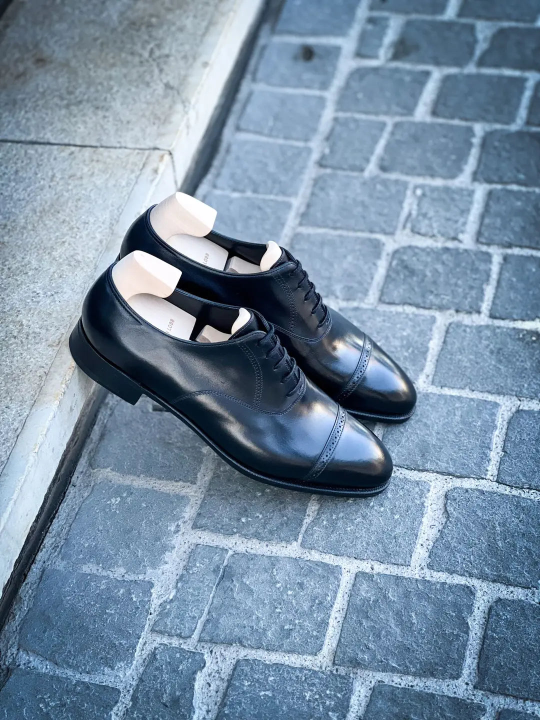 John Lobb Philip II Black Shoe in calf leather