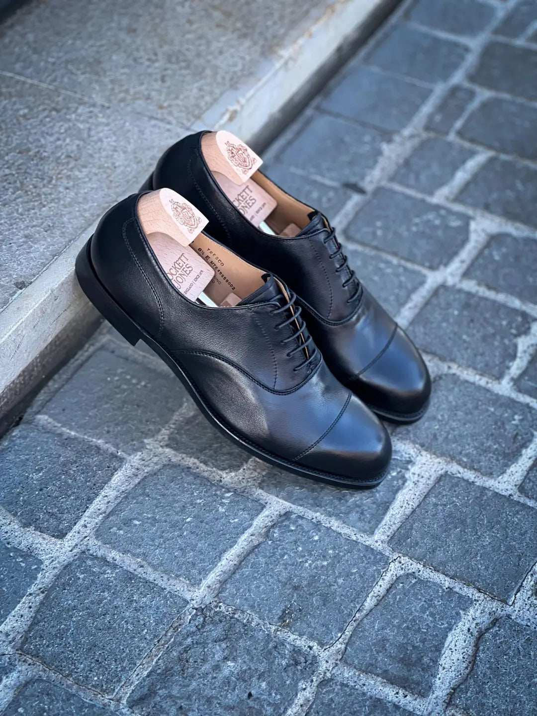 Crockett & Jones Tresco Black Milled Calf Oxford