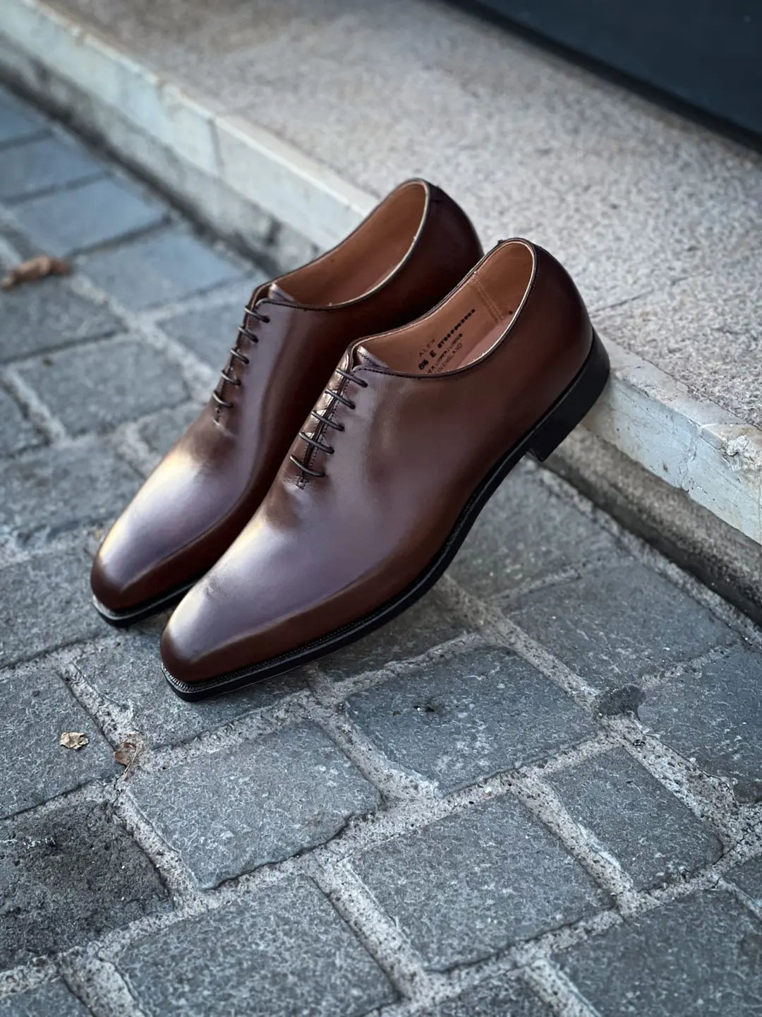 Crockett & Jones Alex Dark Brown Oxford in calf leather, view 4