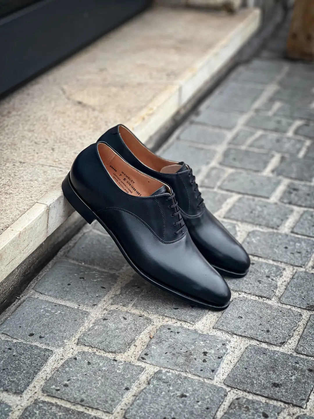 Crockett & Jones Wembley Black Oxford in calf leather