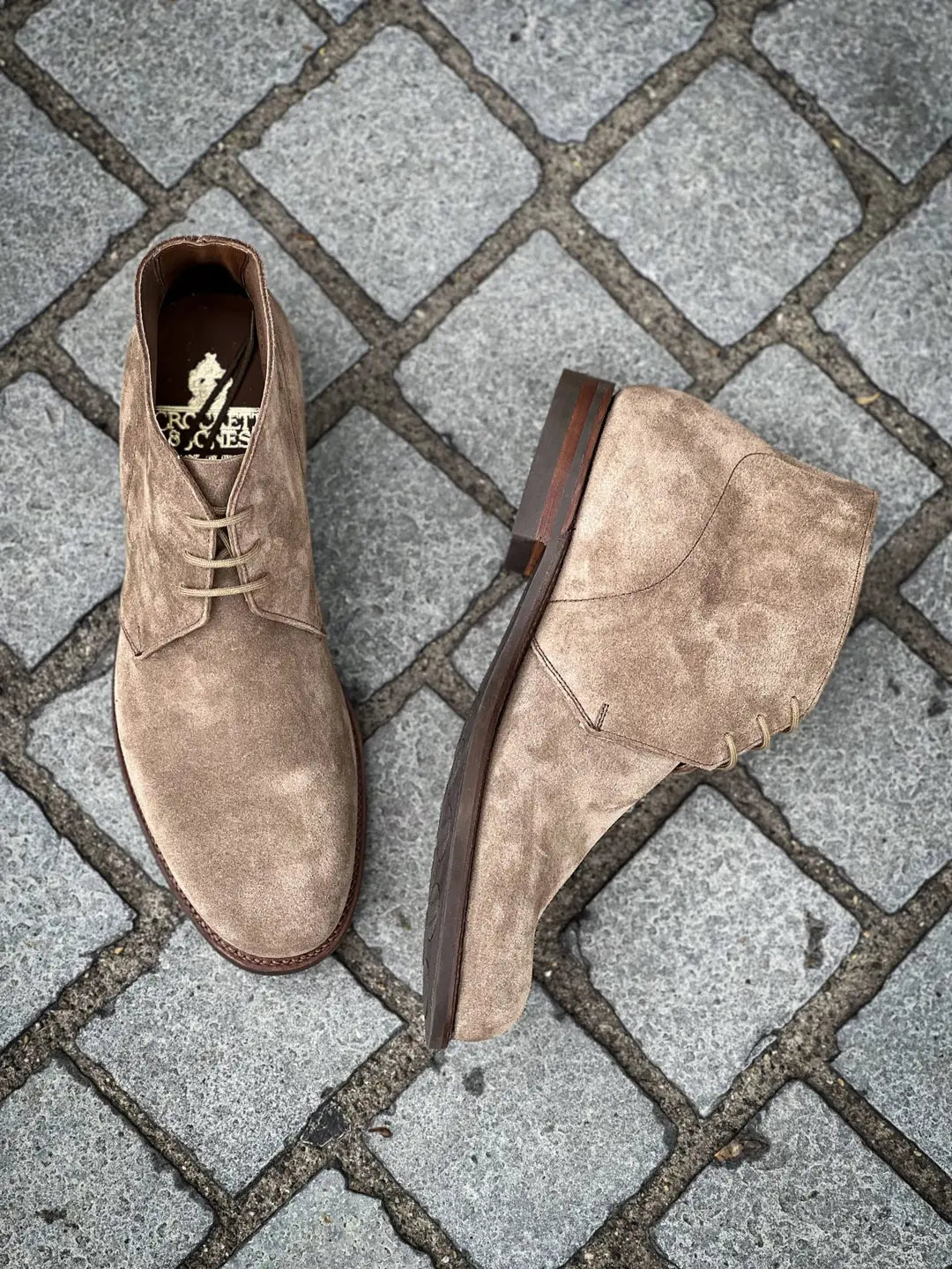 Crockett & Jones Chukka 4 Taupe Suede, view 2