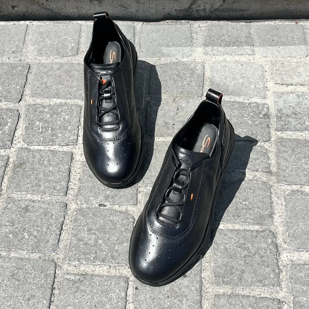 Santoni Fur-lined Sneakers in Scotch grain leather, view 4