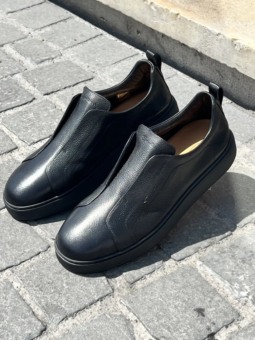 Santoni Slip On Sneakers in Scotch grain leather, view 3