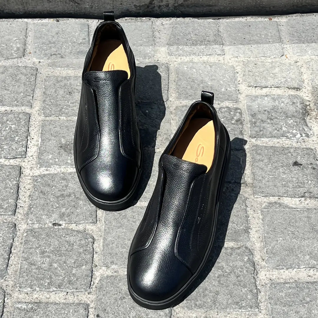 Santoni Slip On Sneakers in Scotch grain leather, view 4
