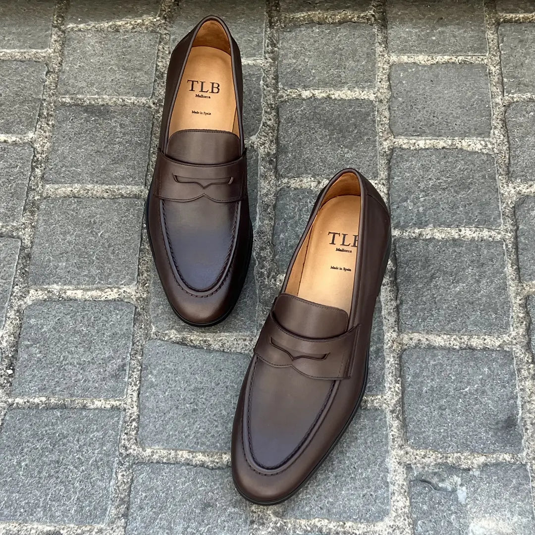 TLB Dark Brown Penny Loafer in calf leather, view 3