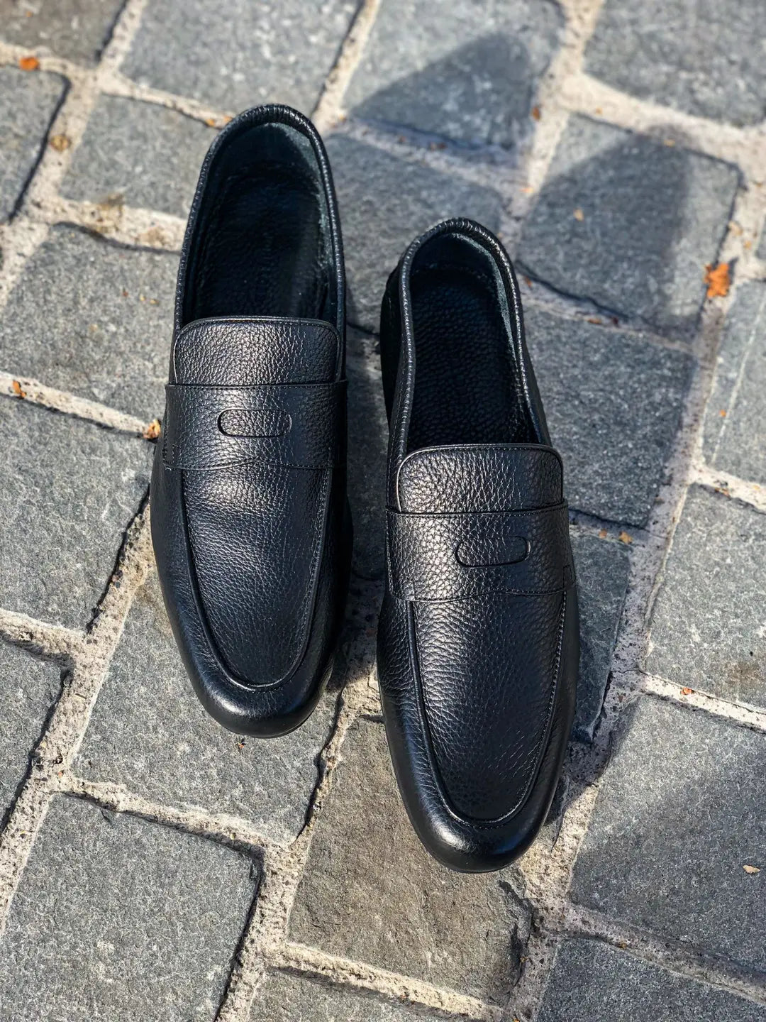 John Lobb Thorne Black Loafer in calf leather, view 4