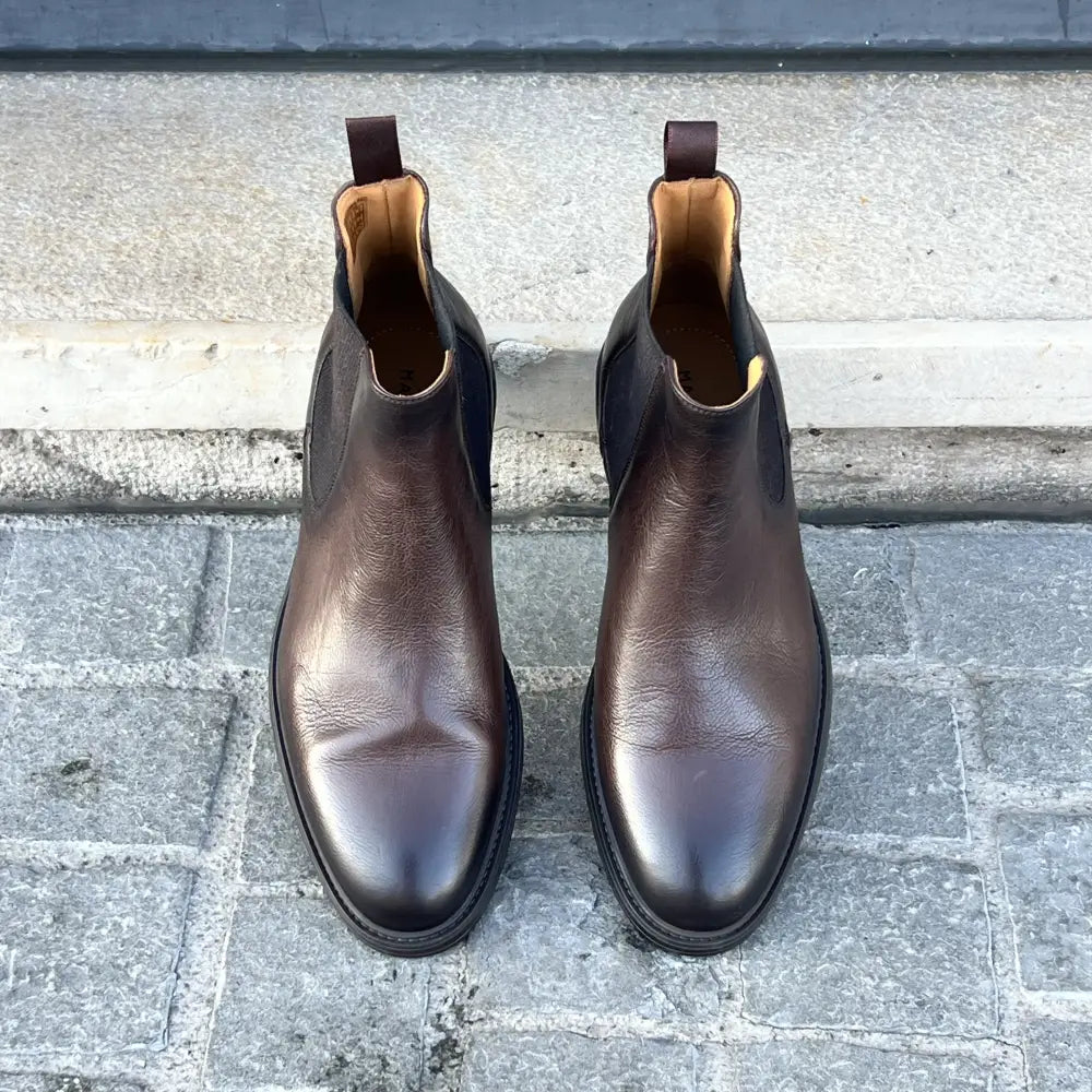 Magnanni Chelsea Boot Dark Brown Grain, view 2