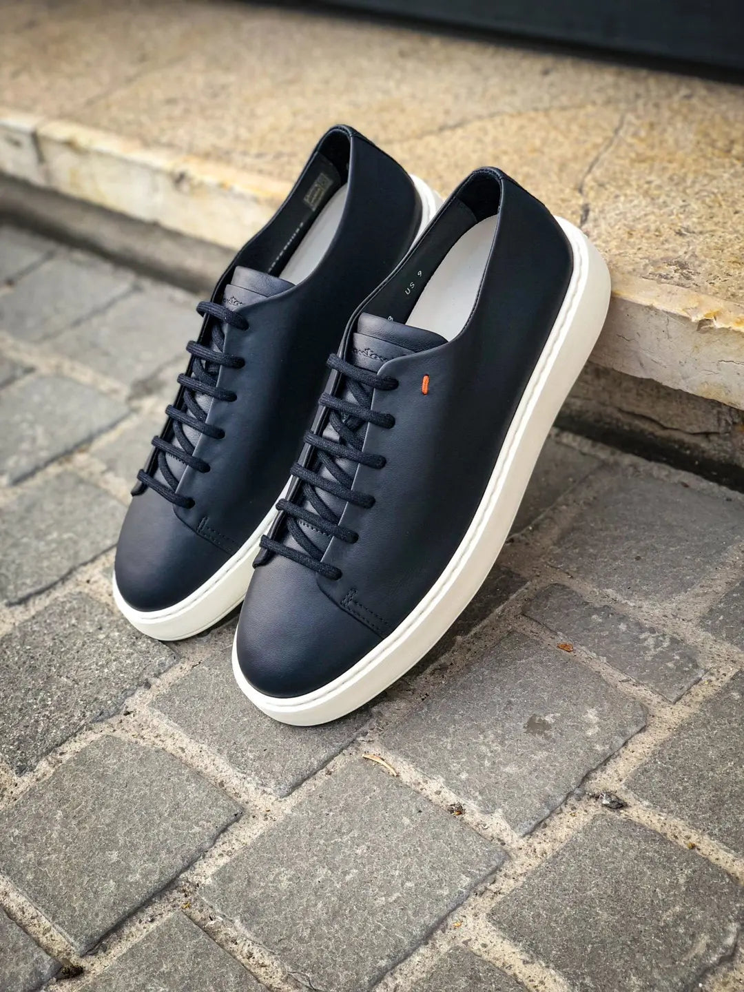 Santoni Navy Trainer in suede, view 5