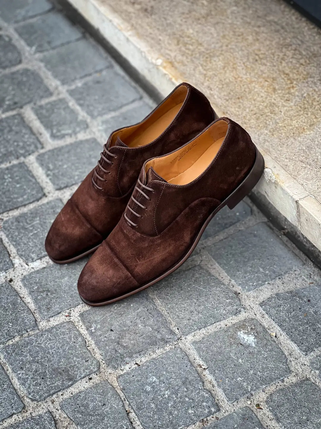 Magnanni Toe Cap Dark Brown Suede Cap Toe Oxford, view 4