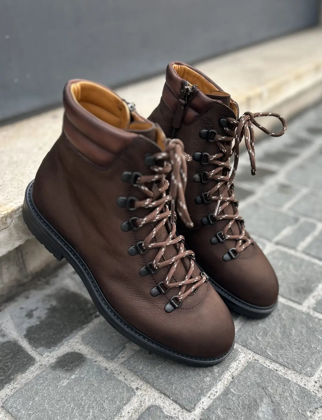 Magnanni Mountain Boots