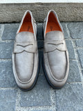 Santoni Mocassin In Mink Suede