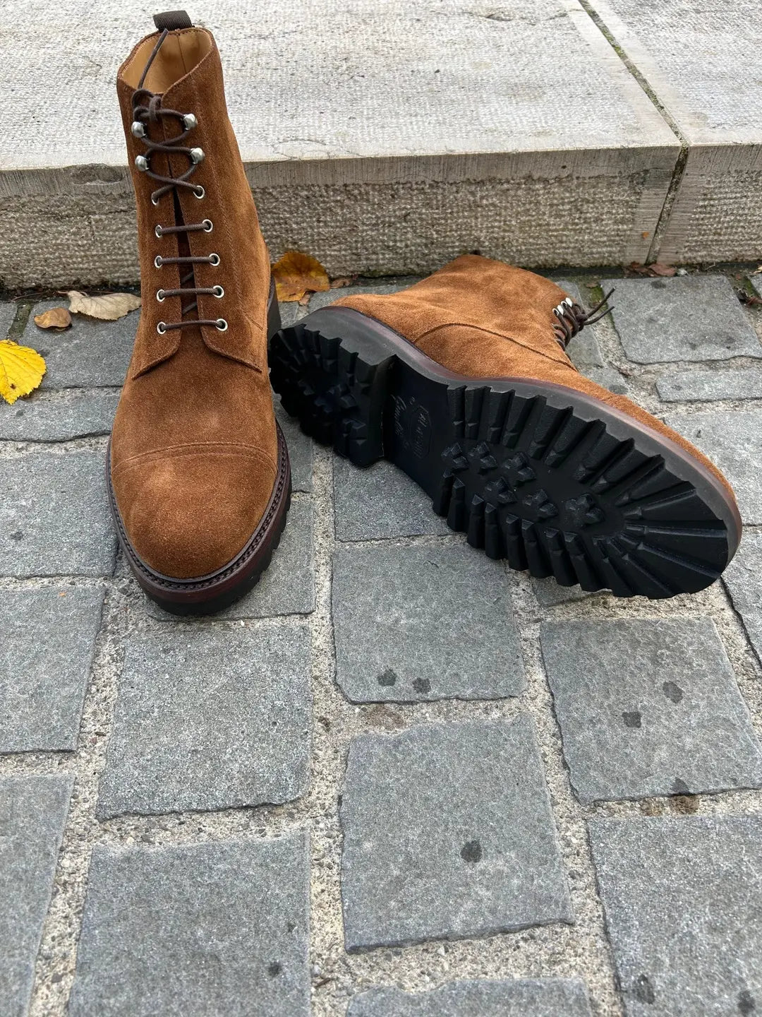 TLB Lace Up Boots in suede, view 3