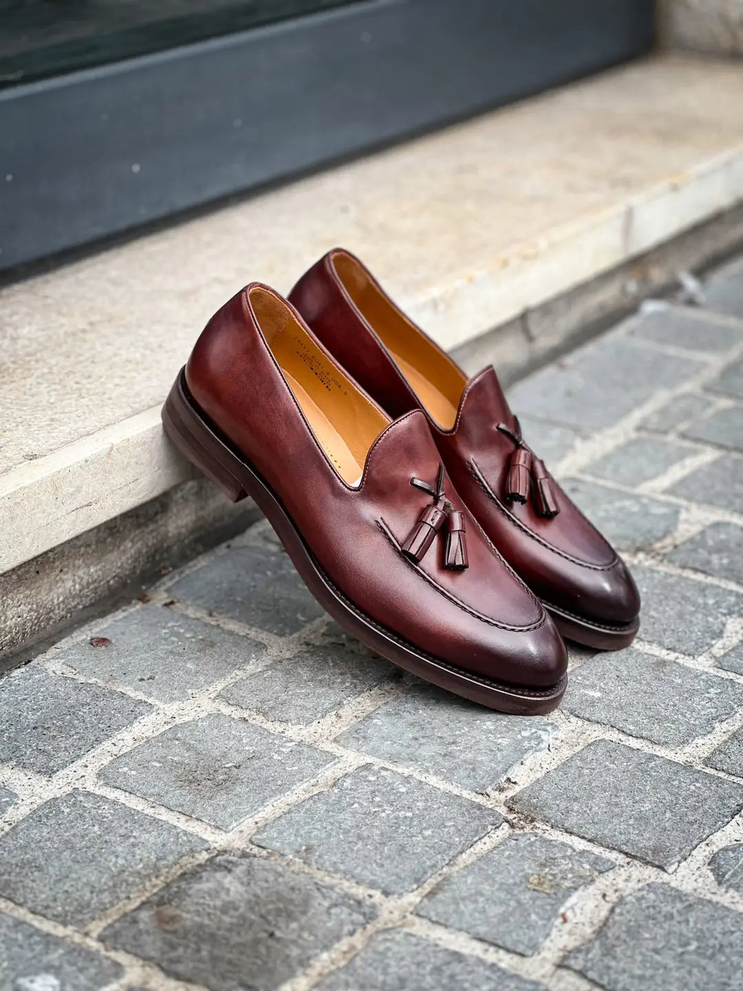 Magnanni Tassel Loafer Dark Brown Leather