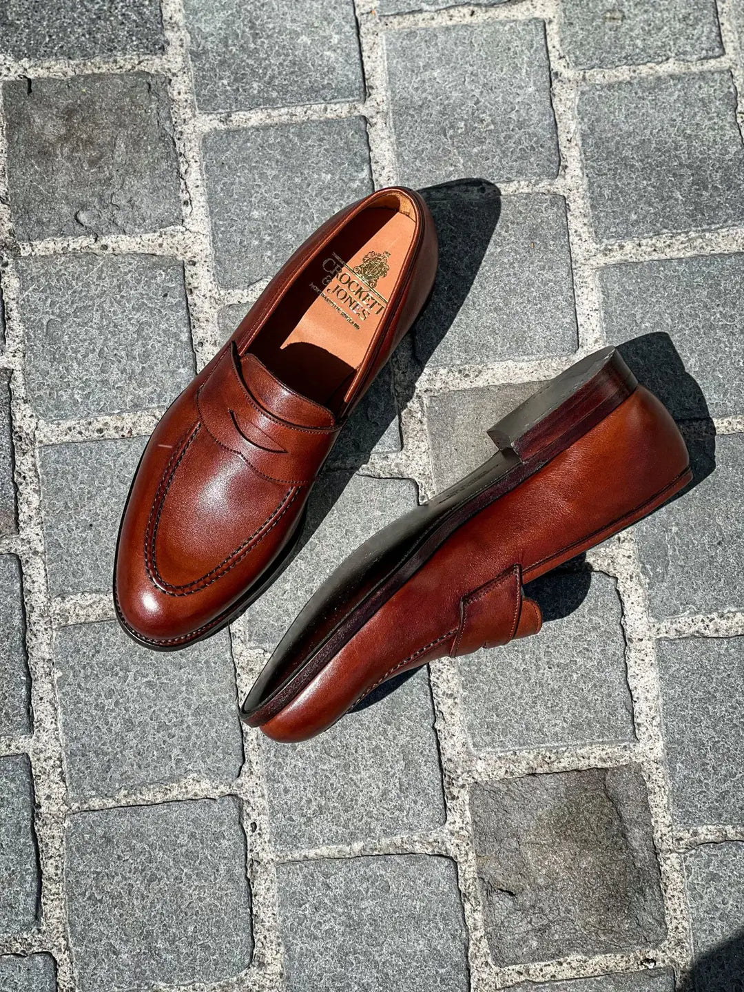Crockett & Jones Henley Chesnut Penny Loafer in calf leather, view 2