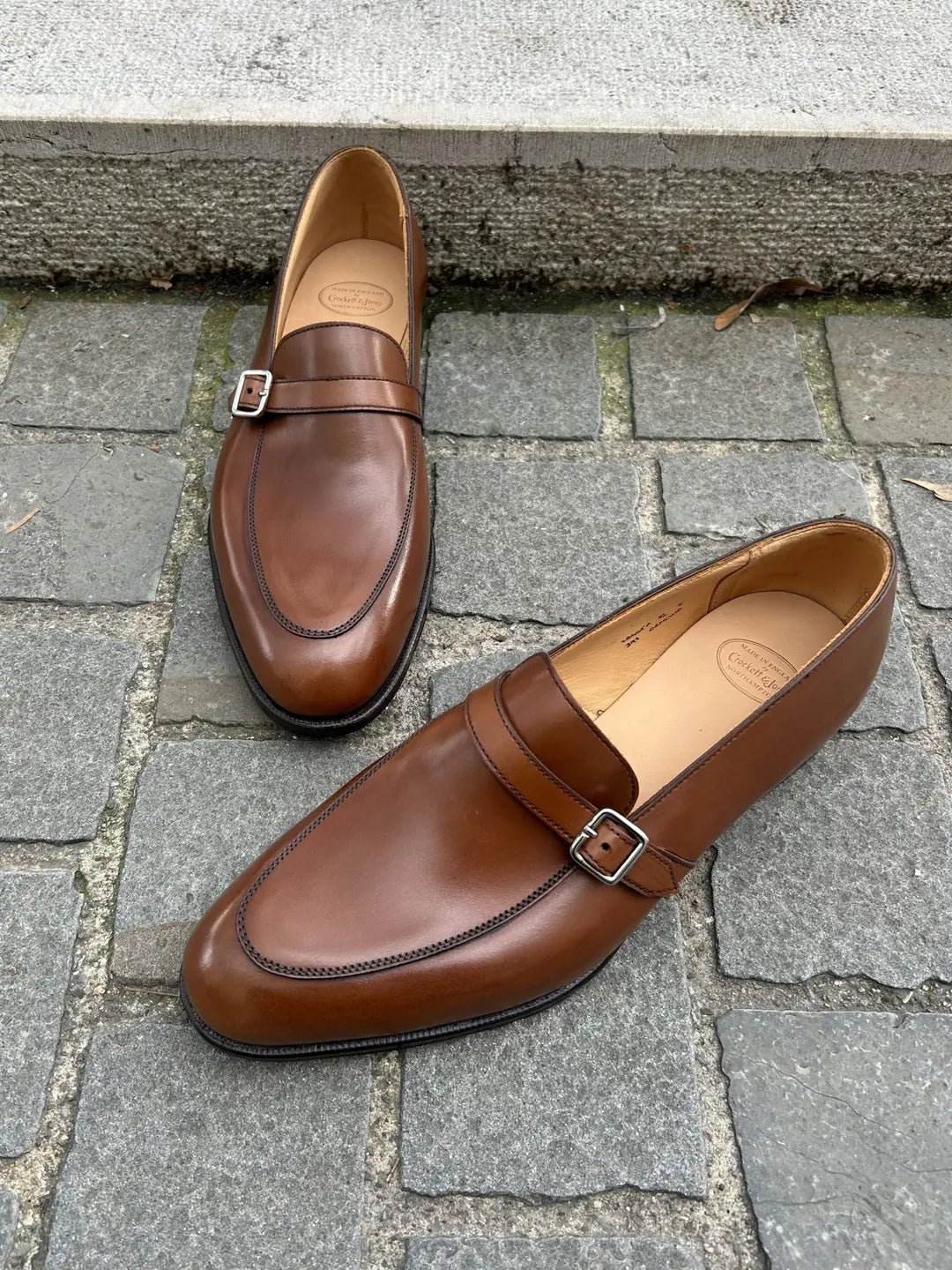 Crockett & Jones Ormond Ivywood Single Monk Strap in calf leather, view 3