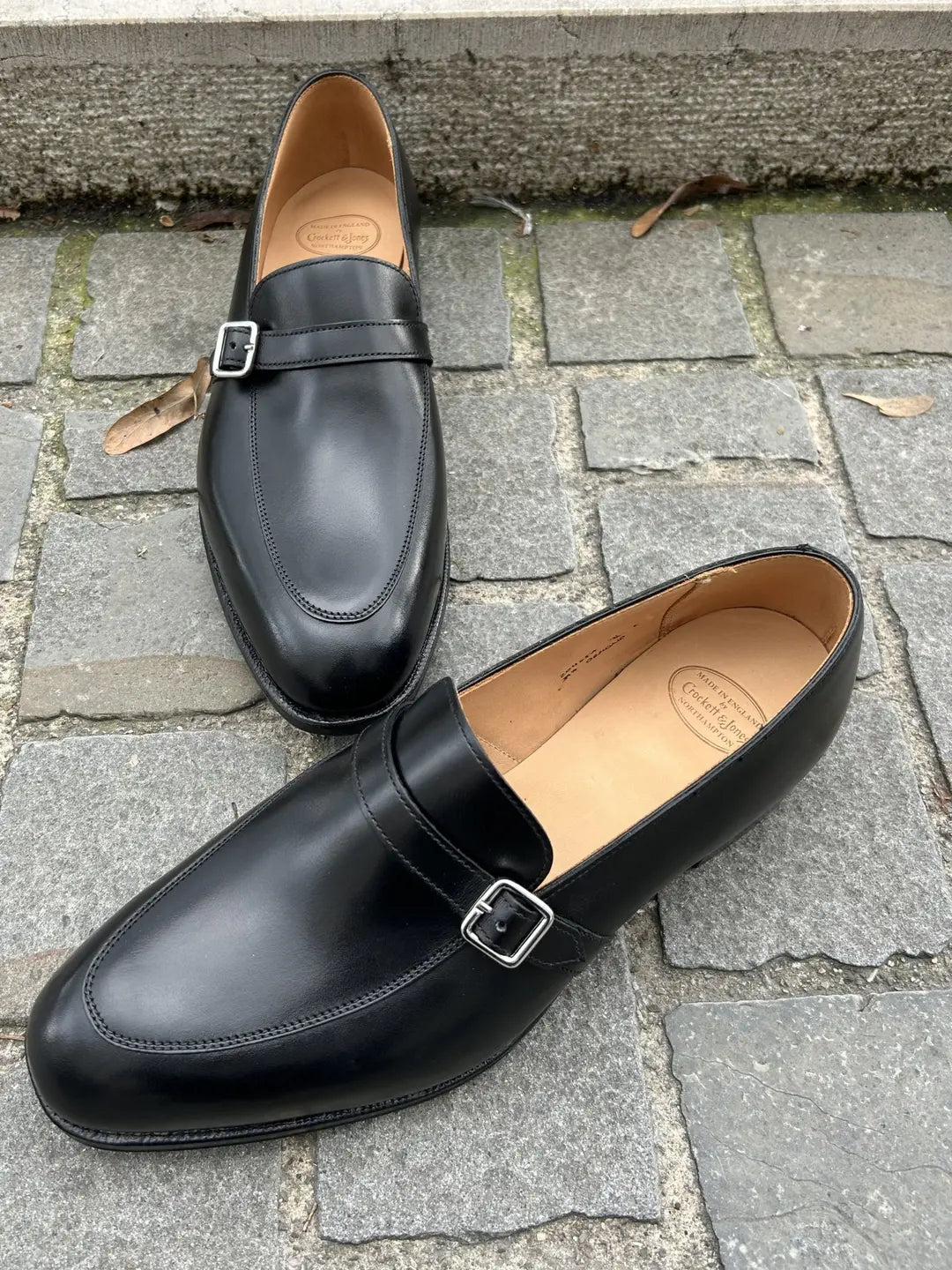 Crockett & Jones Ormond Black Single Monk Strap in calf leather, view 3