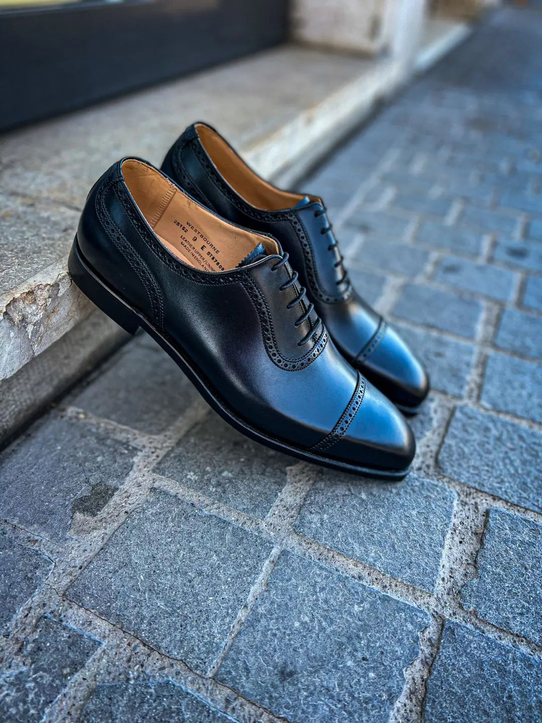 Crockett & Jones Westbourne Black Cap Toe Oxford in calf leather