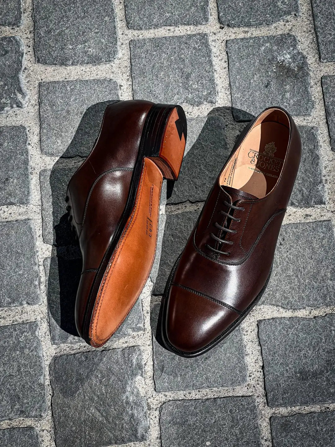 Crockett & Jones Connaught Dark Brown Oxford in calf leather, view 2
