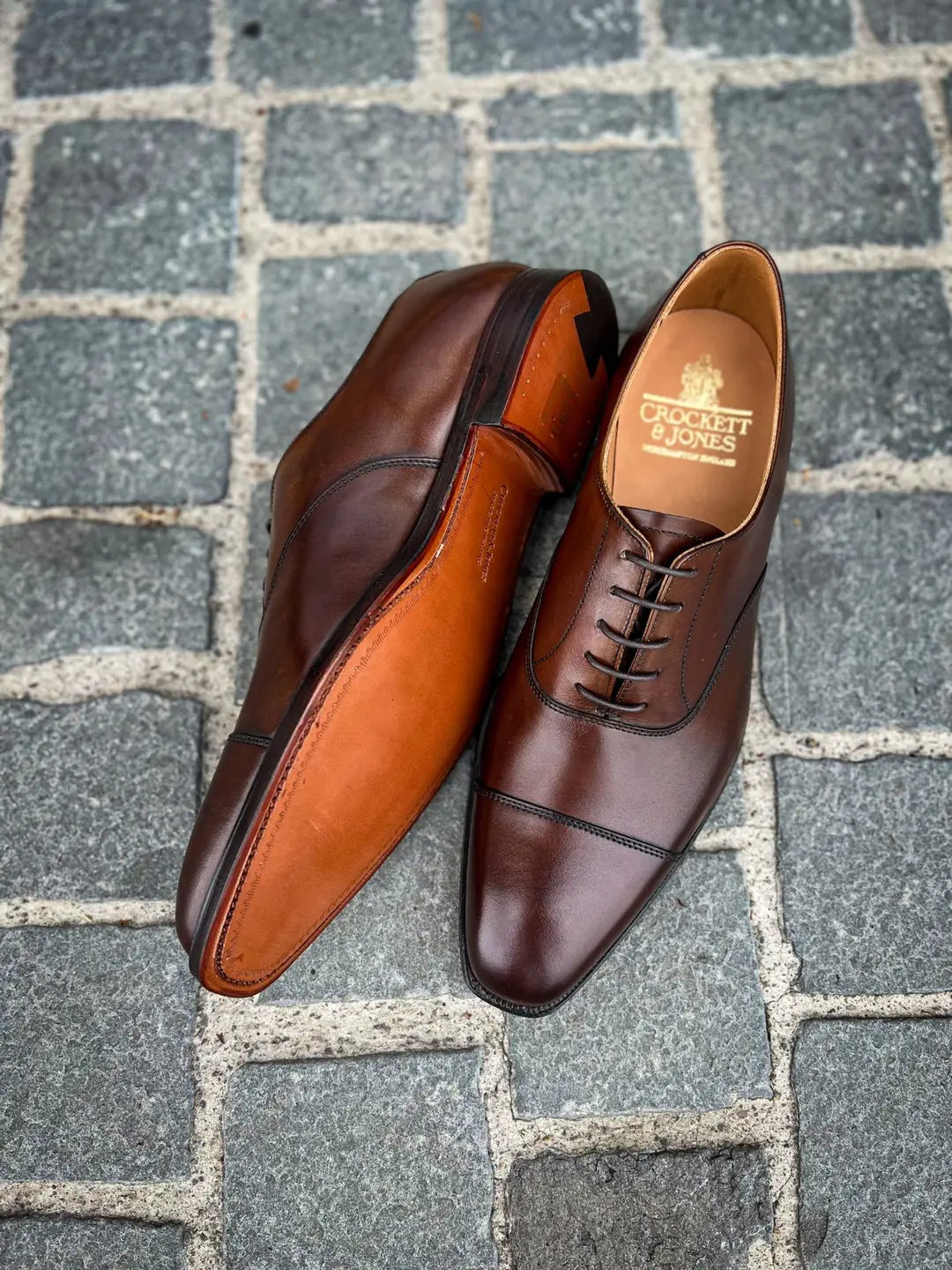 Crockett & Jones Hallam Dark Brown Cap Toe Oxford in calf leather, view 2