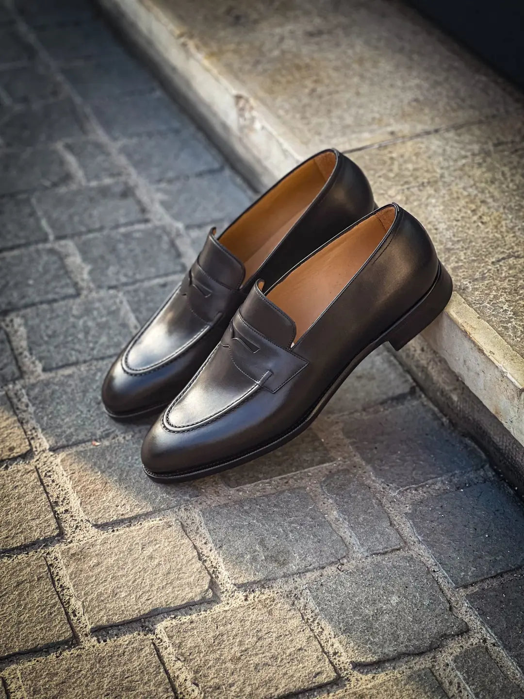 TLB Black Mocassin Leather Sole, view 4