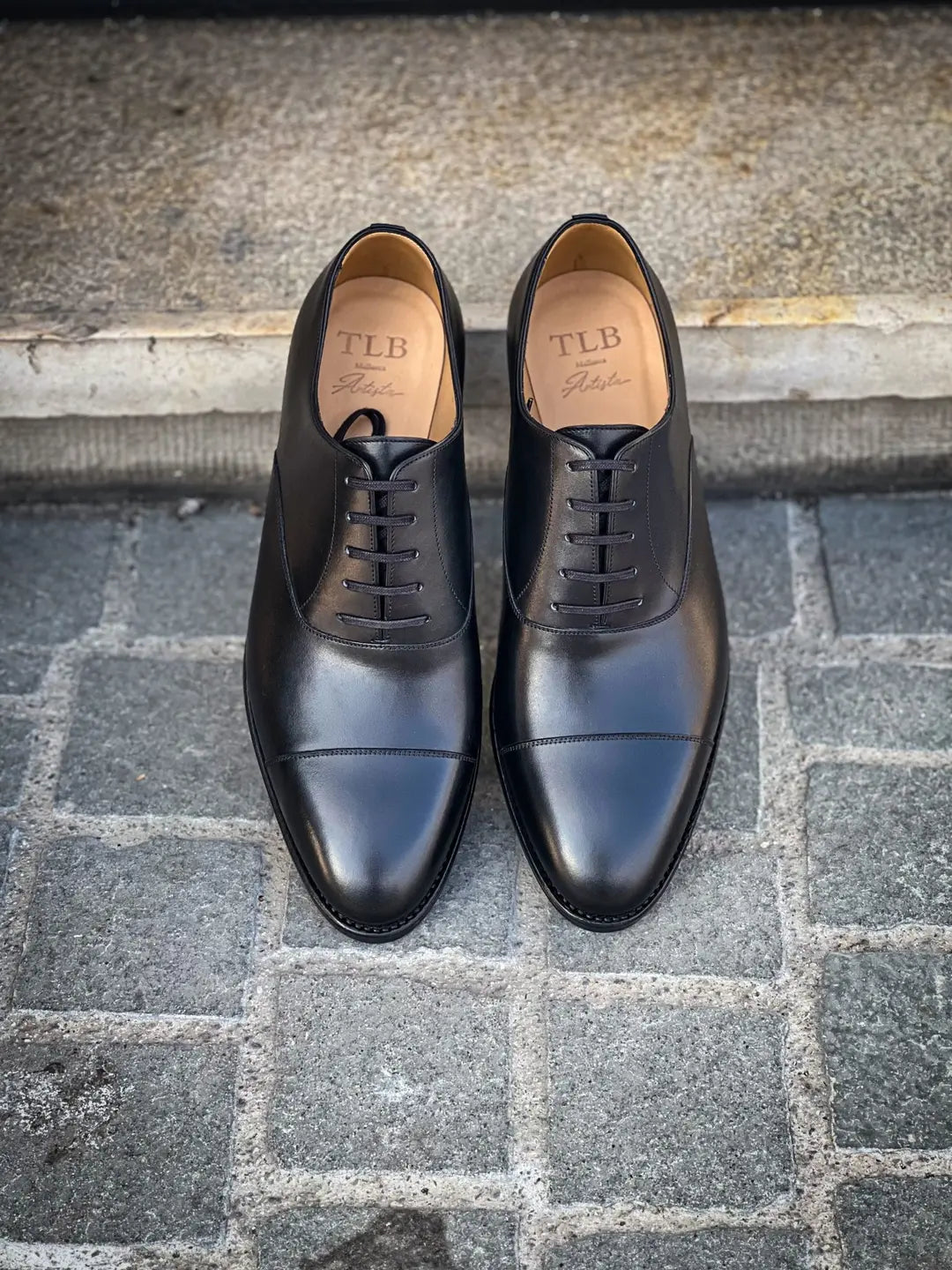 TLB Toe Cap Black Leather Cap Toe Oxford, view 5