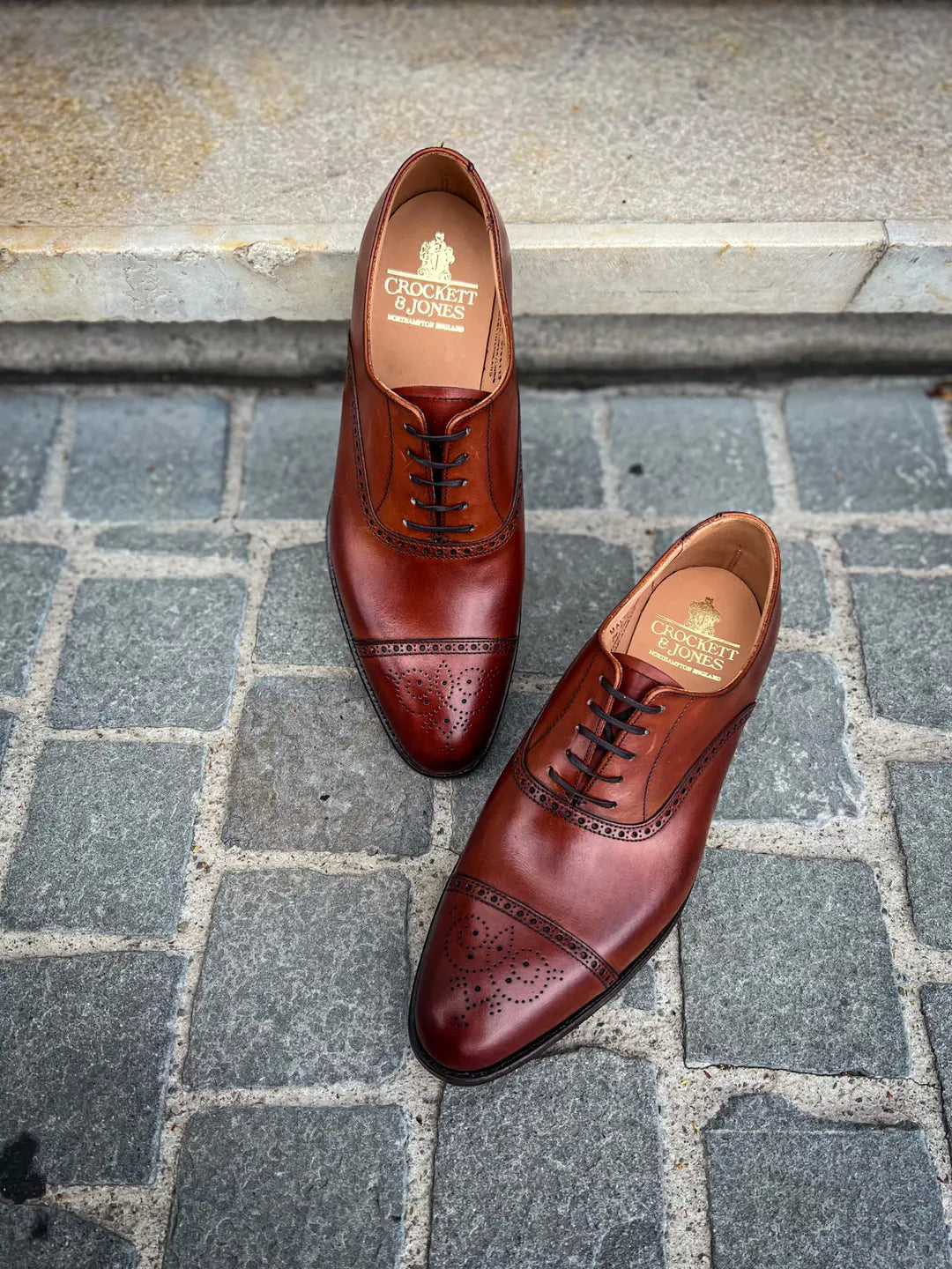 Crockett & Jones Malton Chesnut Cap Toe Oxford in calf leather, view 2
