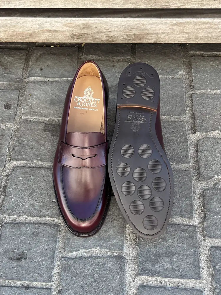 Crockett & Jones Grantham Burgundy Penny Loafer in calf leather, view 2